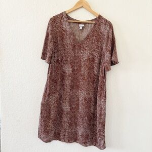 A New Day Short Sleeved pocket Dress Size Medium A-Line Reptile Print Shift
